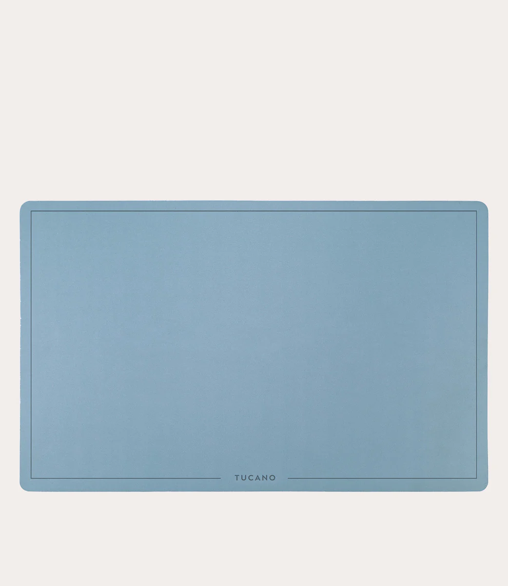 Desk pad